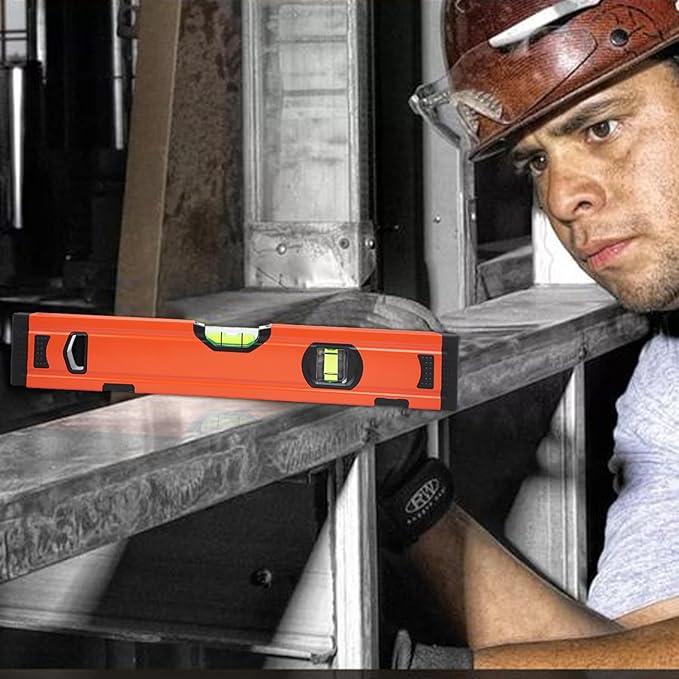 TAPARIA Spirit Level with Magnet SLM 1012